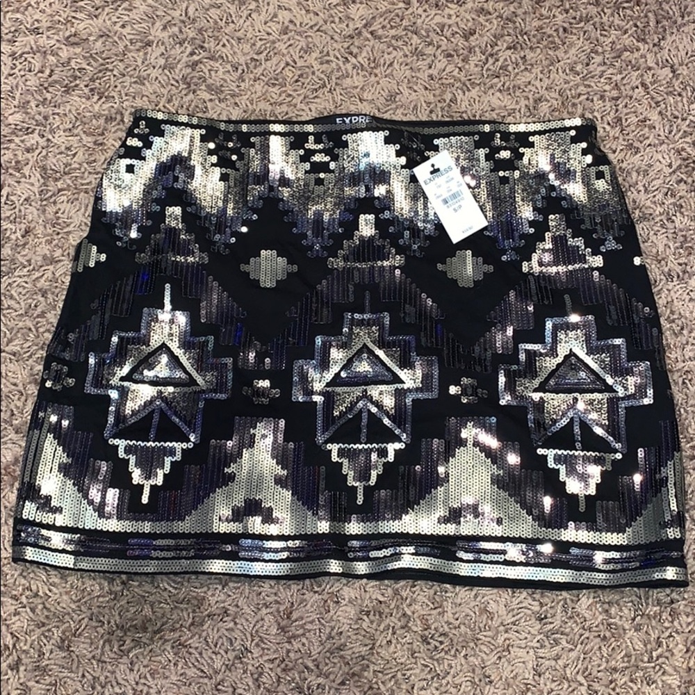 Geometric Sequin Mini Skirt